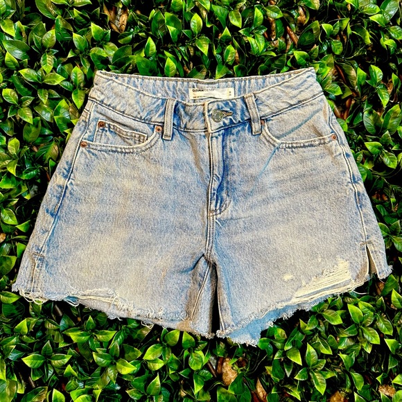 Garage Pants - Garage Vintage Cut-Off Denim Shorts